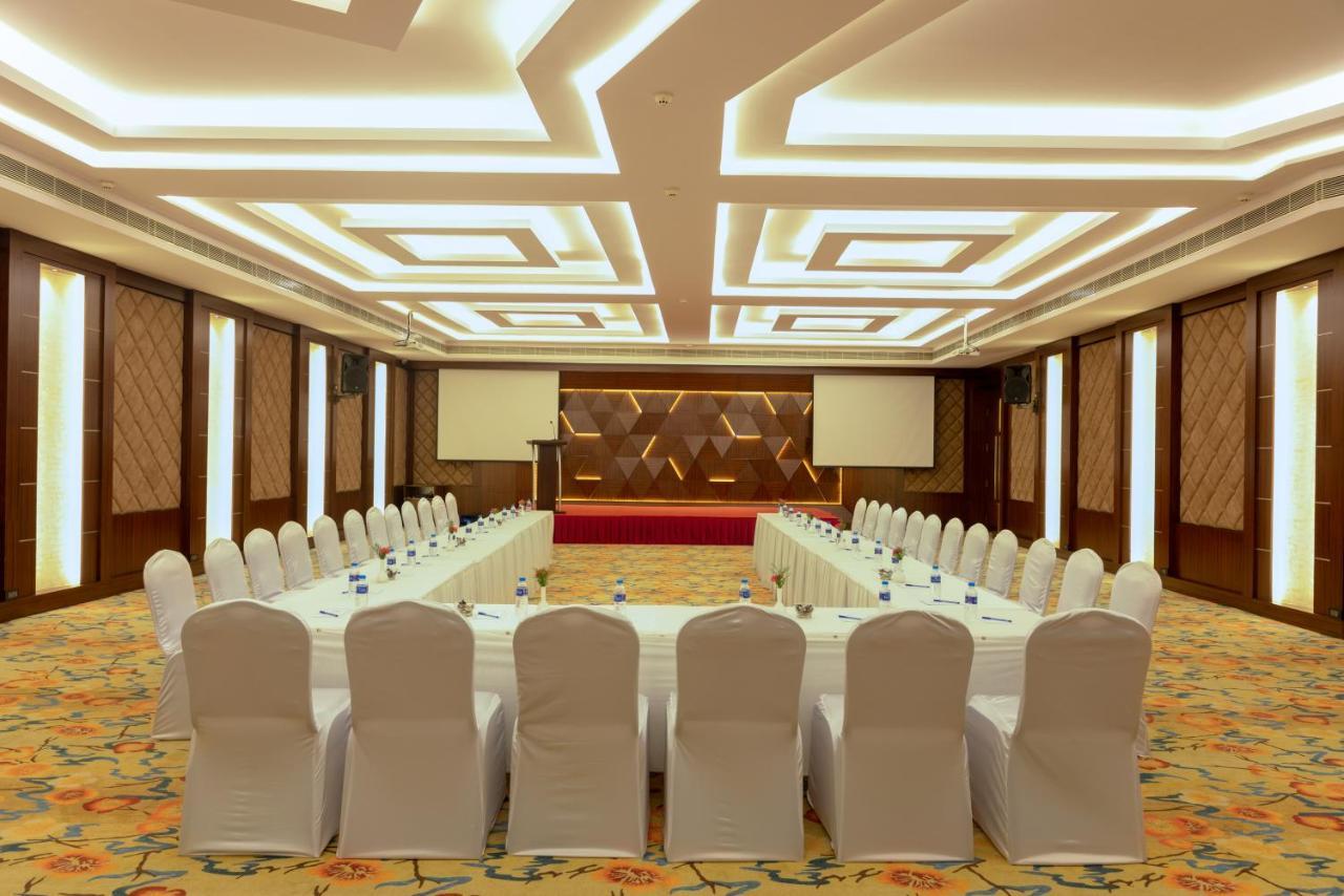 Hotel Jenneys Residency Coimbatore Zewnętrze zdjęcie