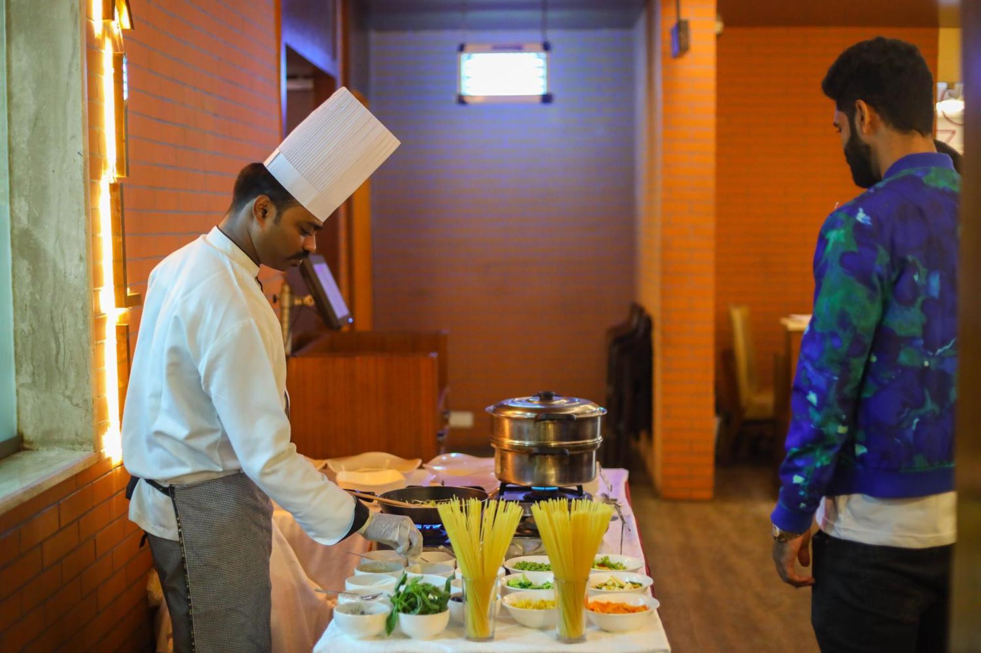 Hotel Jenneys Residency Coimbatore Zewnętrze zdjęcie