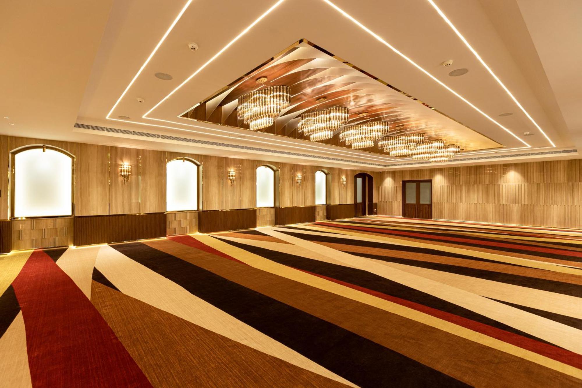 Hotel Jenneys Residency Coimbatore Zewnętrze zdjęcie
