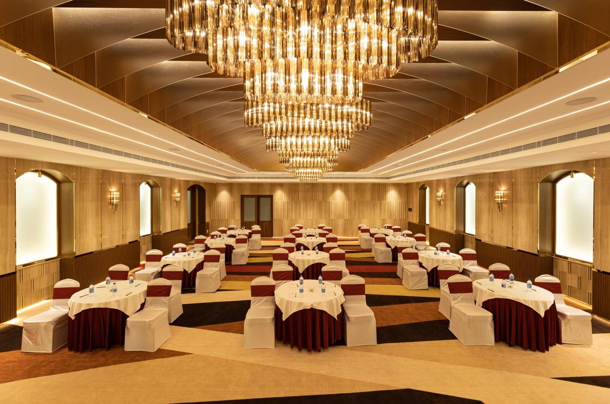 Hotel Jenneys Residency Coimbatore Zewnętrze zdjęcie