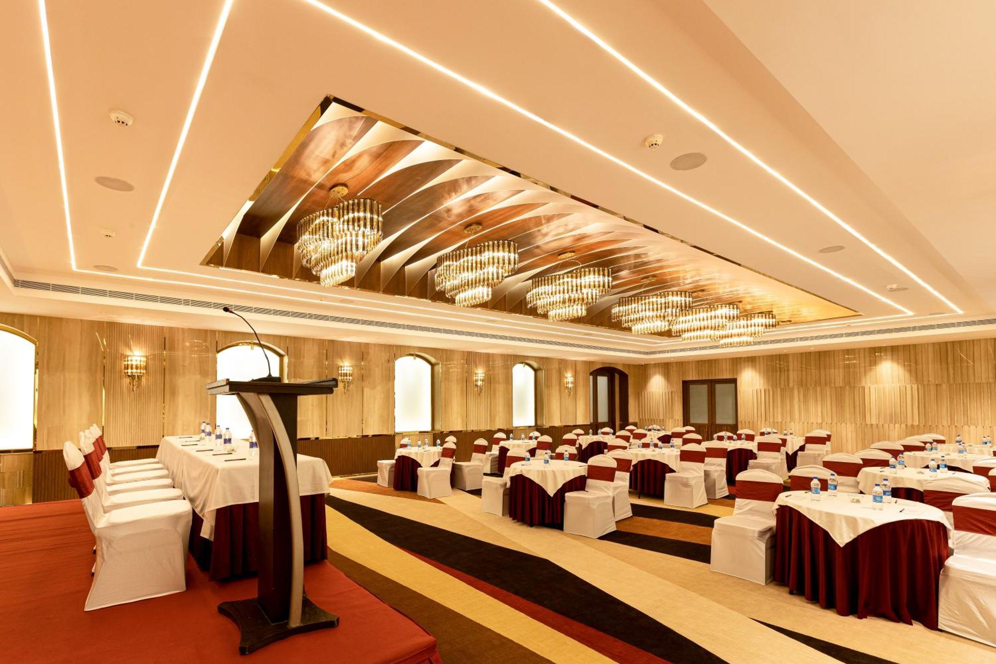 Hotel Jenneys Residency Coimbatore Zewnętrze zdjęcie