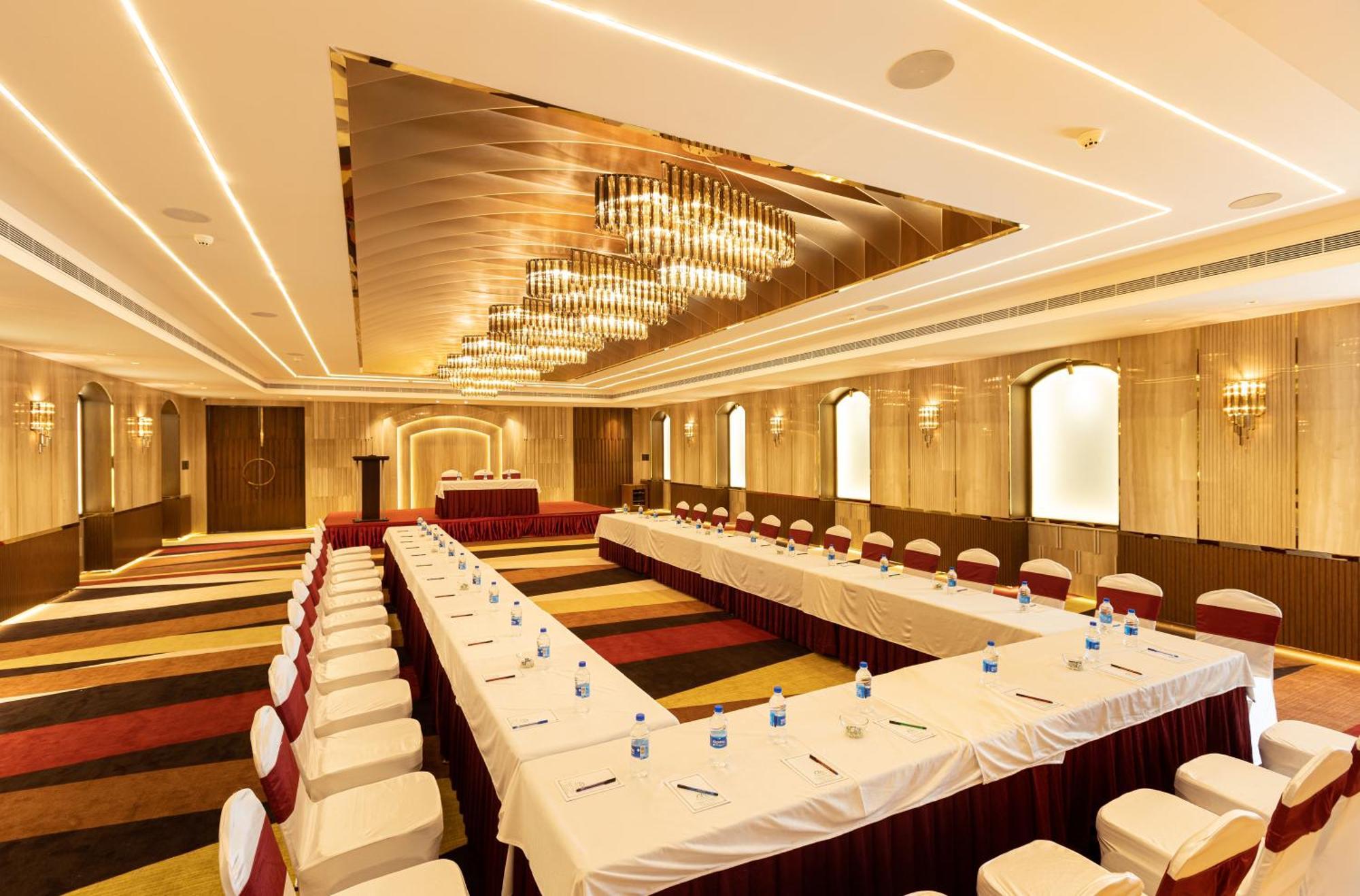 Hotel Jenneys Residency Coimbatore Zewnętrze zdjęcie